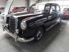 Mercedes-Benz 220 S Bild15.jpg